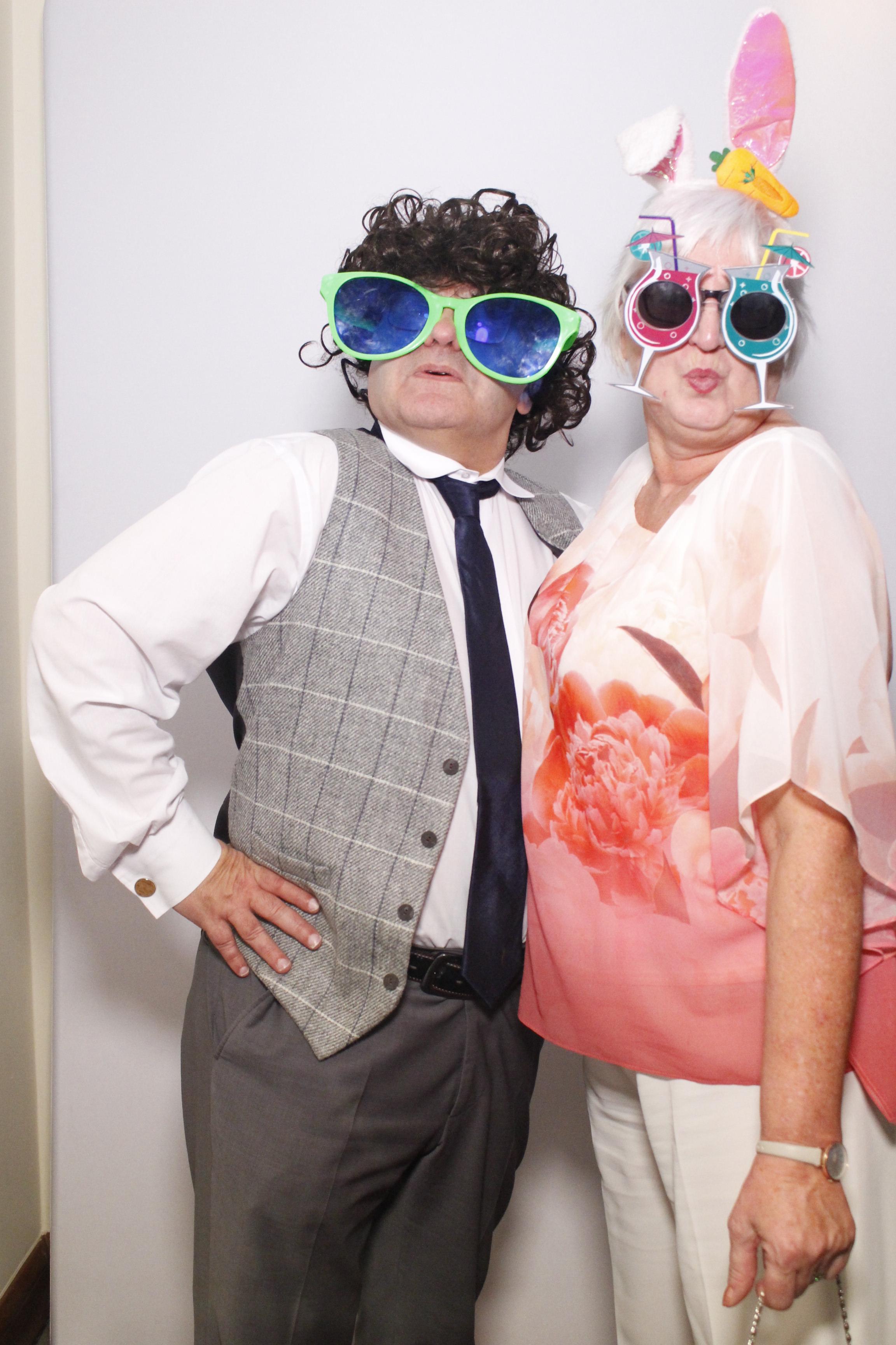 Luke & Emily's Wedding | View more photos from the event at gallery.myphotoboothexperience.co.uk/u/MyPhotoBoothExperienceLtd/Luke-Emilys-Wedding